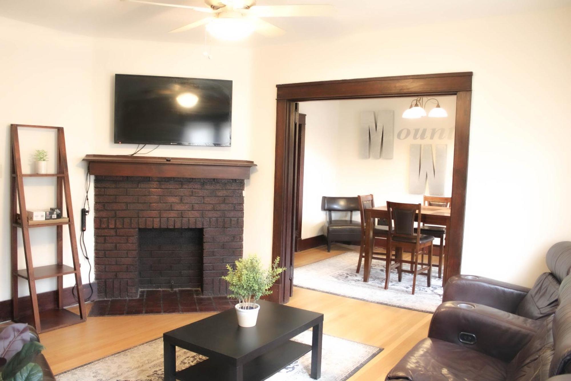 Comfy And Spacious 3 Bedroom - Easy City Access Pittsburgh Exterior foto