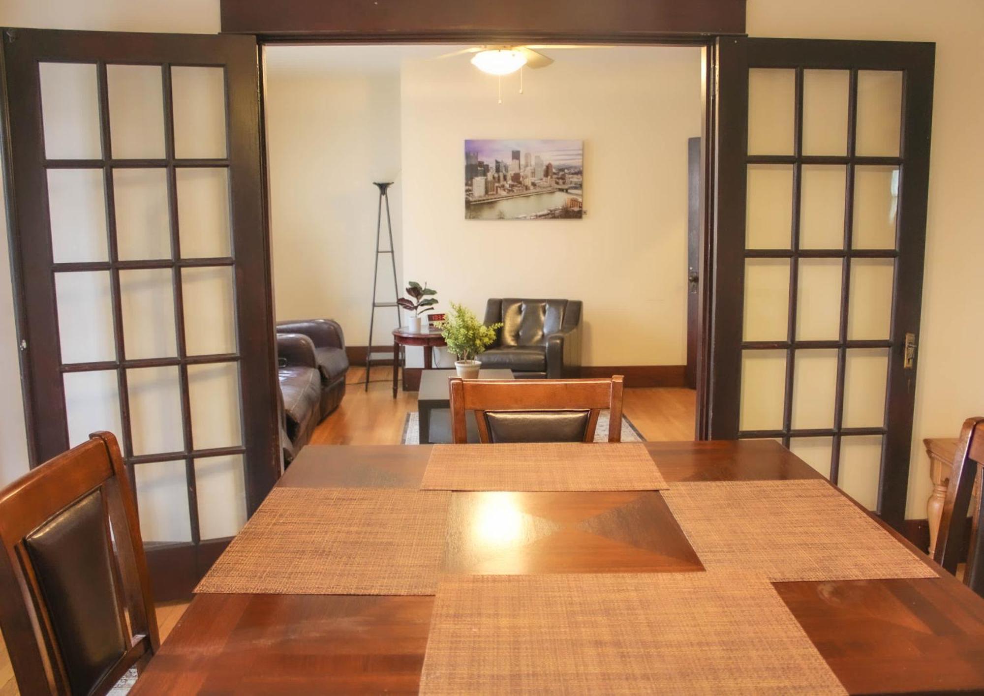 Comfy And Spacious 3 Bedroom - Easy City Access Pittsburgh Exterior foto